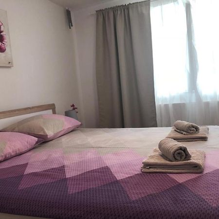 Apartments Barbara Сен Екстериор снимка
