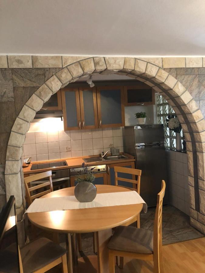 Apartments Barbara Сен Екстериор снимка