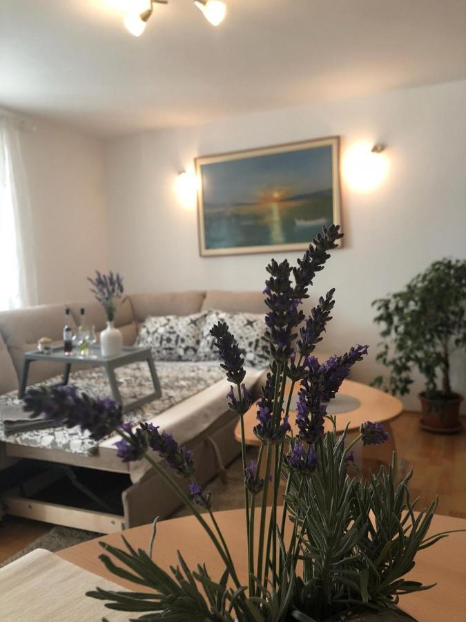 Apartments Barbara Сен Екстериор снимка