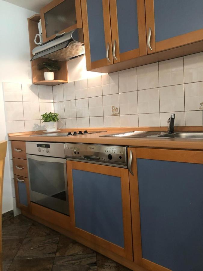 Apartments Barbara Сен Екстериор снимка