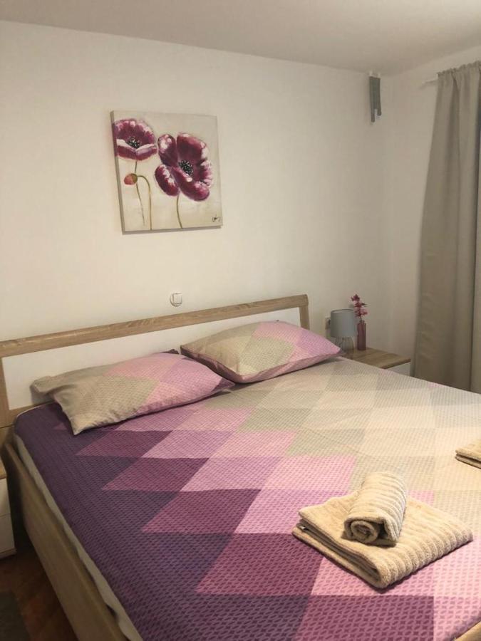 Apartments Barbara Сен Екстериор снимка