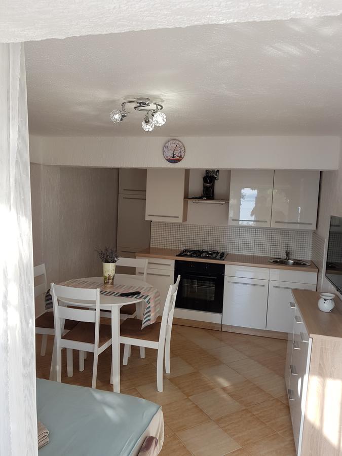 Apartments Barbara Сен Екстериор снимка