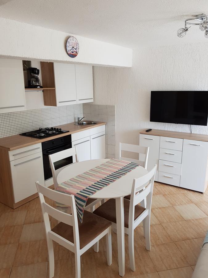 Apartments Barbara Сен Екстериор снимка
